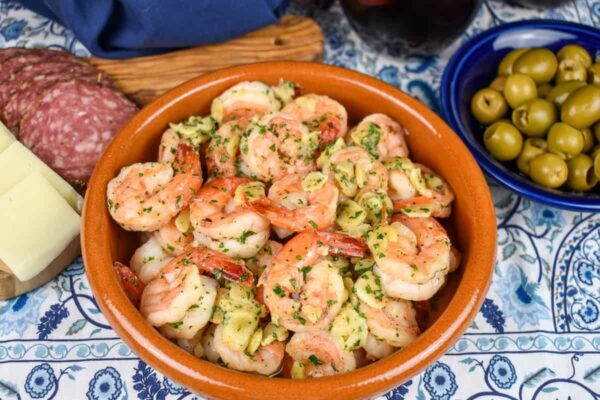Camarones al ajillo
