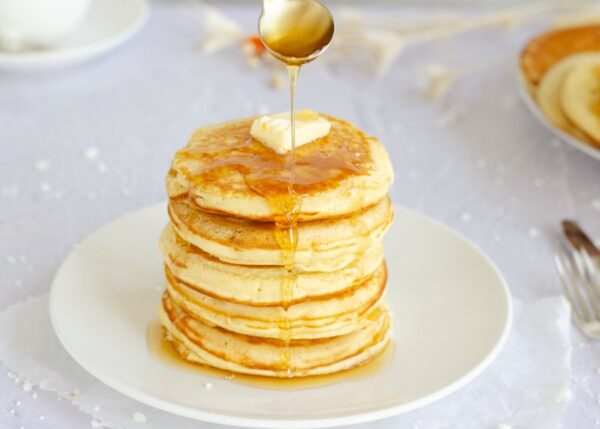 Panqueques con mantequilla y sirope