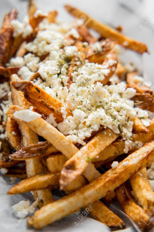 Papas fritas con Queso feta